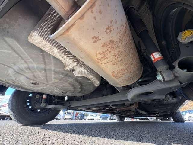 ノート Ｘ　インテリジェントエマージェンシーブレーキ！車線逸脱警報！ケンウッドナビ＆１セグＴＶ＆ＤＶＤ！オートライト！社外ＥＴＣ！インテリジェントキー／プッシュスタート！アイドリングストップ！（28枚目）