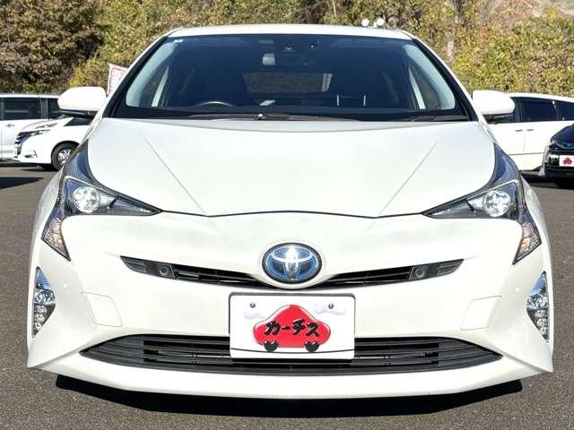 プリウス Ａプレミアム　ツーリングセレクション　セーフティセンスＰ！ブラインドスポットモニター！レザーシート！快適温熱シート！運転席パワーシート！純正ナビ＆フルセグＴＶ＆ＢＴ＆バックカメラ！ＬＥＤヘッドライト！オートライト！（9枚目）