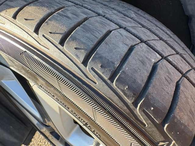 プリウス Ａプレミアム　ツーリングセレクション　セーフティセンスＰ！ブラインドスポットモニター！レザーシート！快適温熱シート！運転席パワーシート！純正ナビ＆フルセグＴＶ＆ＢＴ＆バックカメラ！ＬＥＤヘッドライト！オートライト！（13枚目）