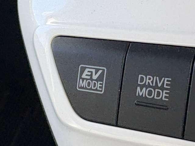 プリウス Ａプレミアム　ツーリングセレクション　セーフティセンスＰ！ブラインドスポットモニター！レザーシート！快適温熱シート！運転席パワーシート！純正ナビ＆フルセグＴＶ＆ＢＴ＆バックカメラ！ＬＥＤヘッドライト！オートライト！（38枚目）