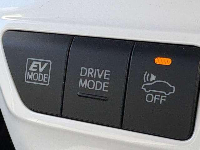 プリウス Ａプレミアム　ツーリングセレクション　セーフティセンスＰ！ブラインドスポットモニター！レザーシート！快適温熱シート！運転席パワーシート！純正ナビ＆フルセグＴＶ＆ＢＴ＆バックカメラ！ＬＥＤヘッドライト！オートライト！（39枚目）