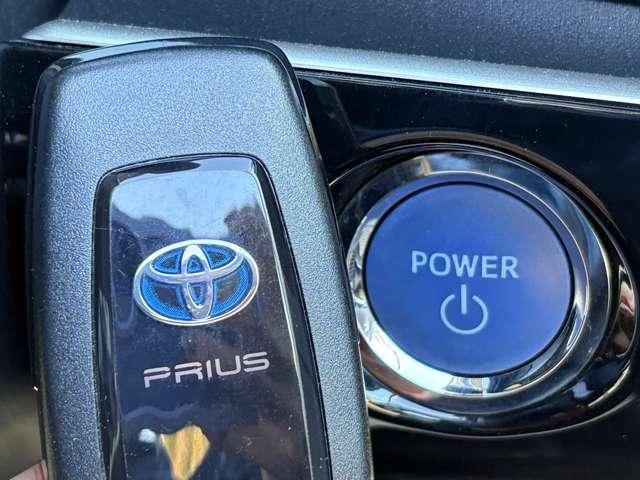 プリウス Ａプレミアム　ツーリングセレクション　セーフティセンスＰ！ブラインドスポットモニター！レザーシート！快適温熱シート！運転席パワーシート！純正ナビ＆フルセグＴＶ＆ＢＴ＆バックカメラ！ＬＥＤヘッドライト！オートライト！（46枚目）