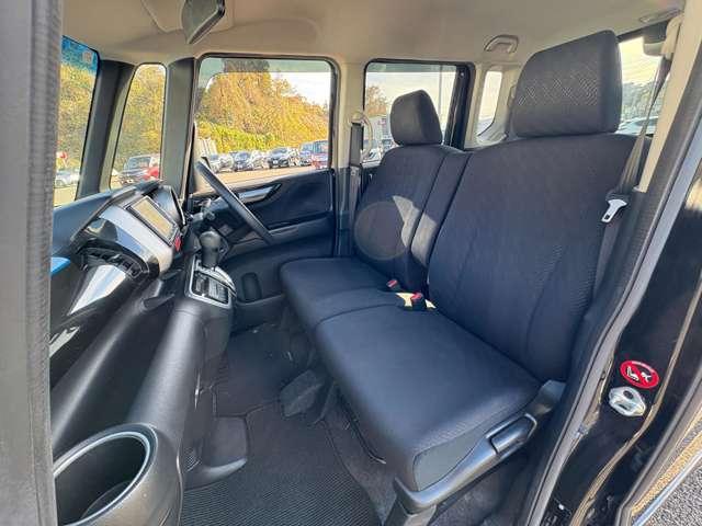 Ｎ－ＢＯＸ Ｇ・Ｌパッケージ　ギャザズナビ＆フルセグＴＶ＆バックカメラ／Ｂｌｕｅｔｏｏｔｈ　ａｕｄｉｏ／禁煙車／チップアップシート／ＥＴＣ／ディスチャージヘッドライト／横滑り防止／ドライブレコーダー／純正アルミホイール１４インチ（19枚目）