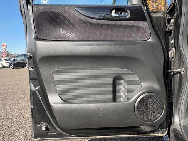 Ｎ－ＢＯＸ Ｇ・Ｌパッケージ　ギャザズナビ＆フルセグＴＶ＆バックカメラ／Ｂｌｕｅｔｏｏｔｈ　ａｕｄｉｏ／禁煙車／チップアップシート／ＥＴＣ／ディスチャージヘッドライト／横滑り防止／ドライブレコーダー／純正アルミホイール１４インチ（34枚目）