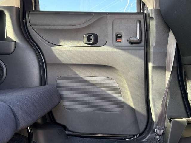 Ｎ－ＢＯＸ Ｇ・Ｌパッケージ　ギャザズナビ＆フルセグＴＶ＆バックカメラ／Ｂｌｕｅｔｏｏｔｈ　ａｕｄｉｏ／禁煙車／チップアップシート／ＥＴＣ／ディスチャージヘッドライト／横滑り防止／ドライブレコーダー／純正アルミホイール１４インチ（36枚目）