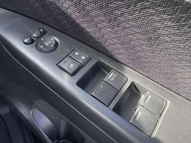 Ｎ－ＢＯＸ Ｇ・Ｌパッケージ　ギャザズナビ＆フルセグＴＶ＆バックカメラ／Ｂｌｕｅｔｏｏｔｈ　ａｕｄｉｏ／禁煙車／チップアップシート／ＥＴＣ／ディスチャージヘッドライト／横滑り防止／ドライブレコーダー／純正アルミホイール１４インチ（37枚目）