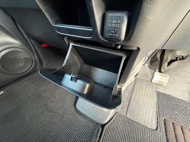 Ｎ－ＢＯＸ Ｇ・Ｌパッケージ　ギャザズナビ＆フルセグＴＶ＆バックカメラ／Ｂｌｕｅｔｏｏｔｈ　ａｕｄｉｏ／禁煙車／チップアップシート／ＥＴＣ／ディスチャージヘッドライト／横滑り防止／ドライブレコーダー／純正アルミホイール１４インチ（50枚目）