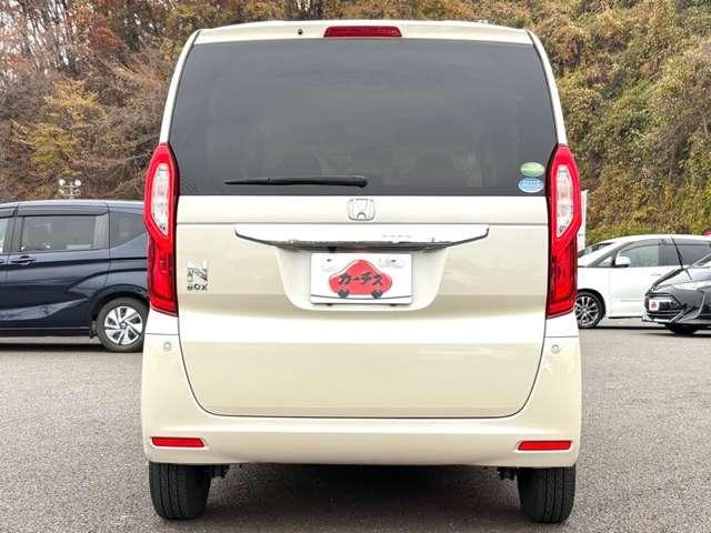 Ｎ－ＢＯＸ Ｇ・Ｌホンダセンシング　１オーナー車！ホンダセンシング！ギャザーズナビ＆フルセグＴＶ＆ＤＶＤ＆ＢＴ＆バックカメラ！両側パワースライドドア！ＬＥＤヘッドライト！オートライト！シートヒーター！ビルトインＥＴＣ（6枚目）
