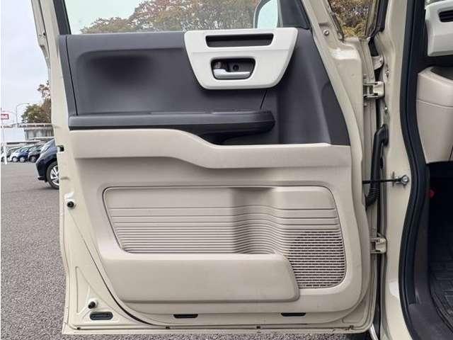 Ｎ－ＢＯＸ Ｇ・Ｌホンダセンシング　１オーナー車！ホンダセンシング！ギャザーズナビ＆フルセグＴＶ＆ＤＶＤ＆ＢＴ＆バックカメラ！両側パワースライドドア！ＬＥＤヘッドライト！オートライト！シートヒーター！ビルトインＥＴＣ（32枚目）