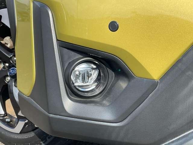 ＸＶ ２．０ｅ－Ｓ　アイサイト　１オーナー車！アイサイトコアテクノロジー！アイサイトセイフティプラス！純正ナビ＆フルセグＴＶ＆ＤＶＤ＆ＢＴ＆バックカメラ！ＬＥＤヘッドライト！オートライト！純正アルミ！ルーフレール（13枚目）