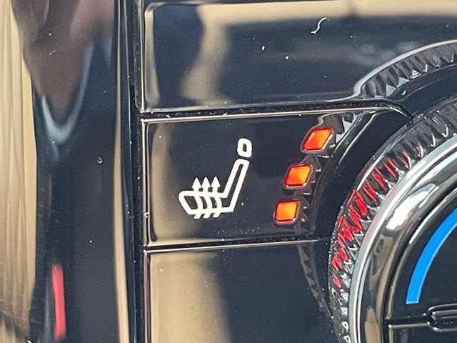 「シートヒーター」　寒い冬の必需品♪エアコンよりも早く暖めてくれます☆