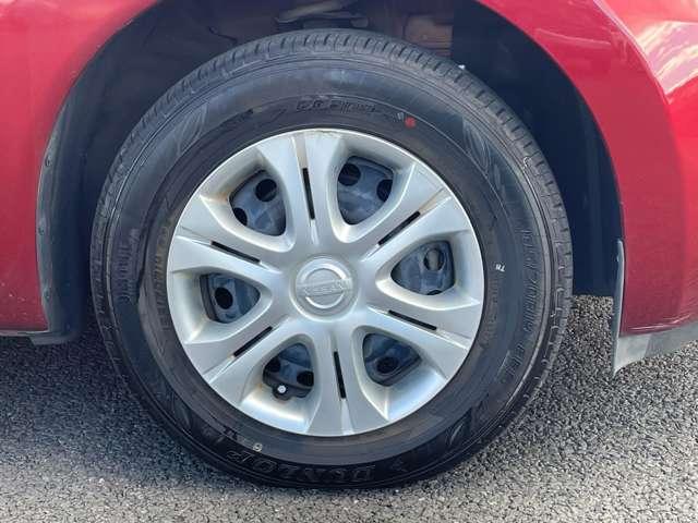 ノート １．２Ｘ　ＦＯＵＲ　４ＷＤ　５名　社外ＥＴＣ／純正メモリーナビ／オートエアコン／ＡＢＳ／ワンセグＴＶ／１４インチ／スマートキー／スマートプッシュスタート／電動格納ミラー／ワンオーナー／禁煙車／４ＷＤ（10枚目）