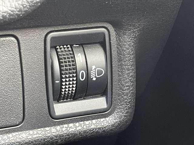 ノート １．２Ｘ　ＦＯＵＲ　４ＷＤ　５名　社外ＥＴＣ／純正メモリーナビ／オートエアコン／ＡＢＳ／ワンセグＴＶ／１４インチ／スマートキー／スマートプッシュスタート／電動格納ミラー／ワンオーナー／禁煙車／４ＷＤ（36枚目）