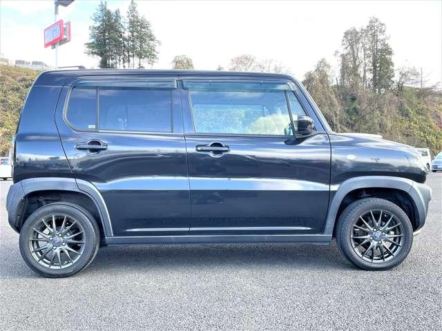 ハスラー ６６０Ｇ　４名　１オーナー車！レーダーブレーキサポート！ＫＥＮＷＯＯＤナビ【ＭＤＶ－Ｄ４０３】！ワンセグＴＶ！アイドリングストップ！社外アルミホイール【ＶＥＬＶＡ・ＳＰＯＲＴ】！シートヒーター！イ（7枚目）