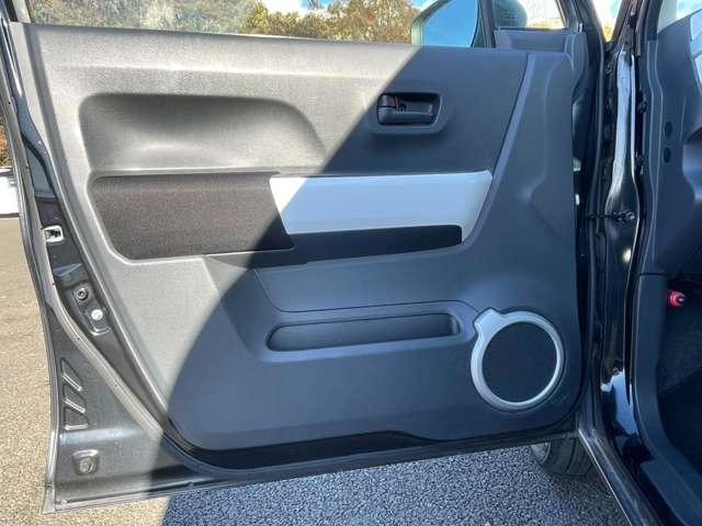 ハスラー ６６０Ｇ　４名　１オーナー車！レーダーブレーキサポート！ＫＥＮＷＯＯＤナビ【ＭＤＶ－Ｄ４０３】！ワンセグＴＶ！アイドリングストップ！社外アルミホイール【ＶＥＬＶＡ・ＳＰＯＲＴ】！シートヒーター！イ（20枚目）