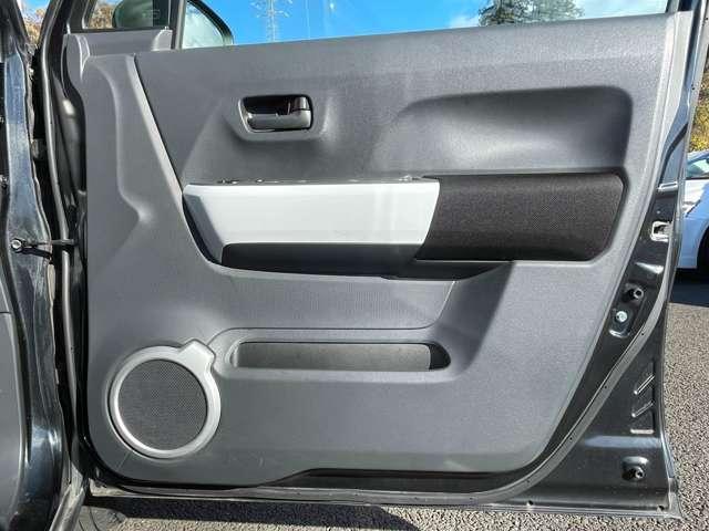 ハスラー ６６０Ｇ　４名　１オーナー車！レーダーブレーキサポート！ＫＥＮＷＯＯＤナビ【ＭＤＶ－Ｄ４０３】！ワンセグＴＶ！アイドリングストップ！社外アルミホイール【ＶＥＬＶＡ・ＳＰＯＲＴ】！シートヒーター！イ（21枚目）