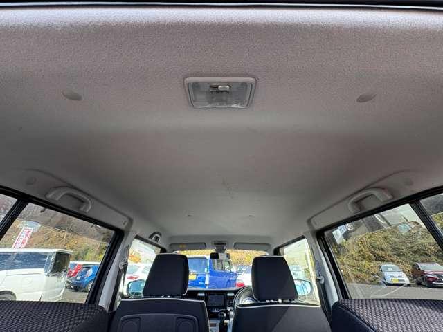 ハスラー ６６０Ａ　４ＷＤ　４名　１オーナー車！レーダーブレーキサポート！オートライト！カロッツェリアナビ【ＡＶＩＣ－ＺＨ００７７】！フルセグＴＶ！アイドリングストップ！ディスチャージヘッドライト！インテリジェント！禁煙車！（24枚目）