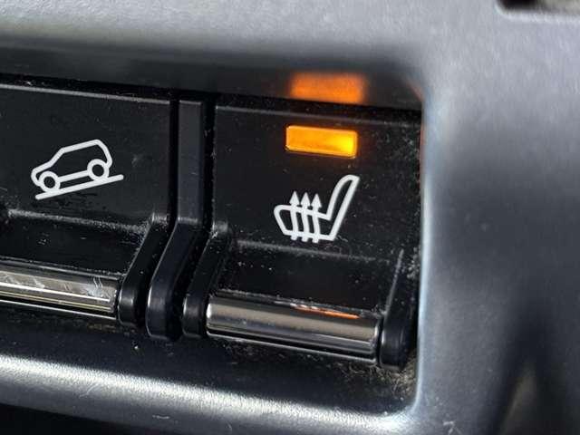 ハスラー ６６０Ａ　４ＷＤ　４名　１オーナー車！レーダーブレーキサポート！オートライト！カロッツェリアナビ【ＡＶＩＣ－ＺＨ００７７】！フルセグＴＶ！アイドリングストップ！ディスチャージヘッドライト！インテリジェント！禁煙車！（41枚目）