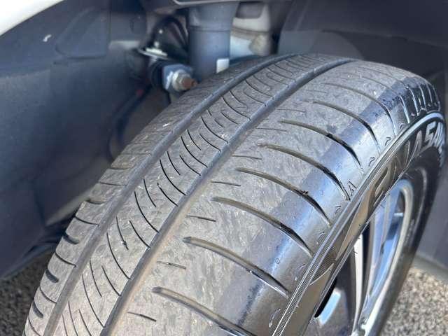 セレナ e-パワー ハイウェイスターV(7名) 1オーナー車!全方位運転支援システム!プロパイロット!純正ナビ&フルセグTV&DVD&BT&バックカメラ!ハンズフリー両側パワースライドドア!アダプティブLEDヘッドライト!純正ETC!後期型(13枚目)