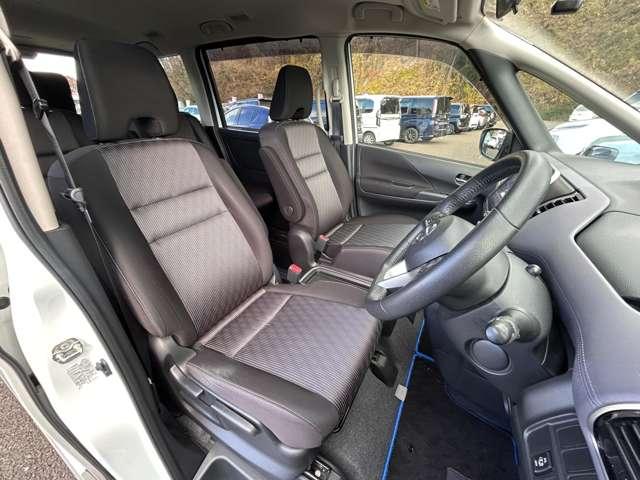 セレナ e-パワー ハイウェイスターV(7名) 1オーナー車!全方位運転支援システム!プロパイロット!純正ナビ&フルセグTV&DVD&BT&バックカメラ!ハンズフリー両側パワースライドドア!アダプティブLEDヘッドライト!純正ETC!後期型(18枚目)