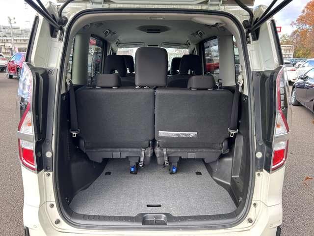 セレナ e-パワー ハイウェイスターV(7名) 1オーナー車!全方位運転支援システム!プロパイロット!純正ナビ&フルセグTV&DVD&BT&バックカメラ!ハンズフリー両側パワースライドドア!アダプティブLEDヘッドライト!純正ETC!後期型(26枚目)