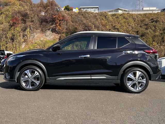キックス X ツートーンインテリアエディション 1オーナー車!セーフティアシスト!カロッツェリアディスプレイオーディオ&BT!インテリジェントアラウンドビューモニター&デジタルルームミラー!合皮シート!シートヒーター!ハンドルヒーター!ETC!(8枚目)