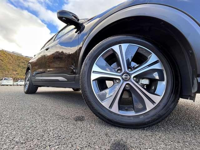 キックス X ツートーンインテリアエディション 1オーナー車!セーフティアシスト!カロッツェリアディスプレイオーディオ&BT!インテリジェントアラウンドビューモニター&デジタルルームミラー!合皮シート!シートヒーター!ハンドルヒーター!ETC!(10枚目)