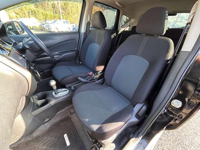 ノート Ｘ　ＤＩＧ－Ｓ　アイドリングストップ！エコスーパーチャージャー！純正ナビ＆フルセグＴＶ＆バックカメラ！インテリジェントキー！プッシュエンジンスターター！純正ＥＴＣ！（19枚目）