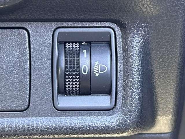 ノート Ｘ　ＤＩＧ－Ｓ　アイドリングストップ！エコスーパーチャージャー！純正ナビ＆フルセグＴＶ＆バックカメラ！インテリジェントキー！プッシュエンジンスターター！純正ＥＴＣ！（33枚目）