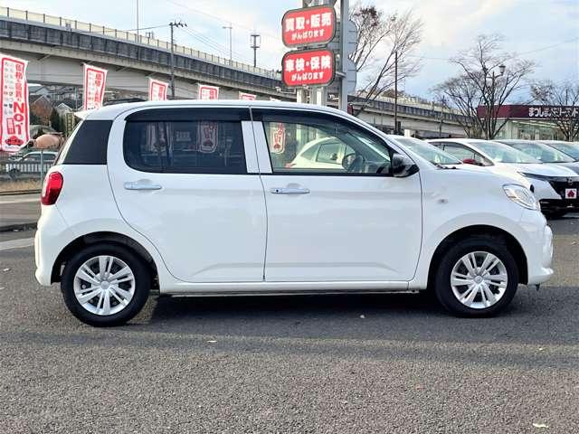 パッソ Ｘ　走行１３．３００キロ！アイドリングストップ！スマートアシスト３／コーナーセンサー！純正ナビ＆１セグＴＶ＆ＢＴ！キーフリーシステム！オートライト！（7枚目）