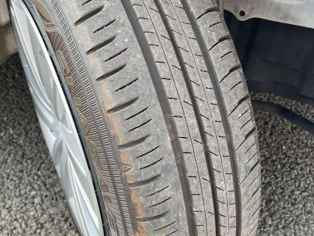 パッソ Ｘ　走行１３．３００キロ！アイドリングストップ！スマートアシスト３／コーナーセンサー！純正ナビ＆１セグＴＶ＆ＢＴ！キーフリーシステム！オートライト！（13枚目）