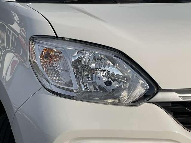 パッソ Ｘ　走行１３．３００キロ！アイドリングストップ！スマートアシスト３／コーナーセンサー！純正ナビ＆１セグＴＶ＆ＢＴ！キーフリーシステム！オートライト！（15枚目）