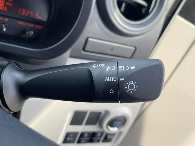 パッソ Ｘ　走行１３．３００キロ！アイドリングストップ！スマートアシスト３／コーナーセンサー！純正ナビ＆１セグＴＶ＆ＢＴ！キーフリーシステム！オートライト！（16枚目）