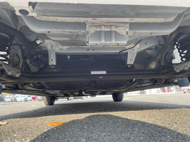 パッソ Ｘ　走行１３．３００キロ！アイドリングストップ！スマートアシスト３／コーナーセンサー！純正ナビ＆１セグＴＶ＆ＢＴ！キーフリーシステム！オートライト！（27枚目）