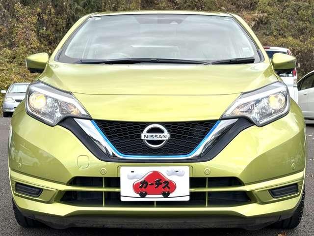 ノート ｅ－パワー　Ｘ　インテリジェントエマージェンシーブレーキ！車線逸脱警報！純正ナビ【ＭＭ３１６Ｄ－Ｗ】！フルセグＴＶ！アラウンドビューモニター！スマートキー！ウィンカーミラー！（10枚目）