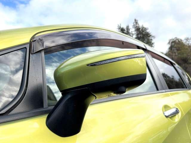 ノート ｅ－パワー　Ｘ　インテリジェントエマージェンシーブレーキ！車線逸脱警報！純正ナビ【ＭＭ３１６Ｄ－Ｗ】！フルセグＴＶ！アラウンドビューモニター！スマートキー！ウィンカーミラー！（15枚目）