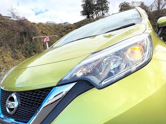 ノート ｅ－パワー　Ｘ　インテリジェントエマージェンシーブレーキ！車線逸脱警報！純正ナビ【ＭＭ３１６Ｄ－Ｗ】！フルセグＴＶ！アラウンドビューモニター！スマートキー！ウィンカーミラー！（16枚目）