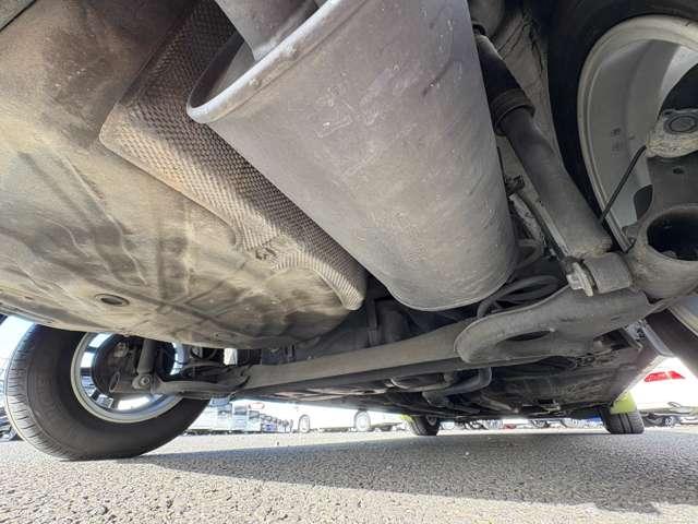 ノート ｅ－パワー　Ｘ　インテリジェントエマージェンシーブレーキ！車線逸脱警報！純正ナビ【ＭＭ３１６Ｄ－Ｗ】！フルセグＴＶ！アラウンドビューモニター！スマートキー！ウィンカーミラー！（30枚目）