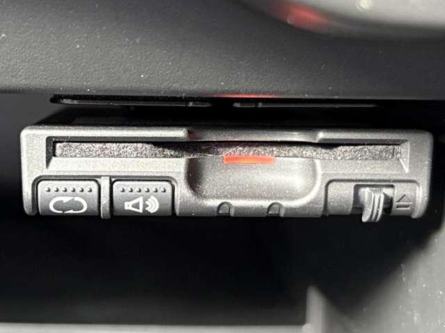 ノート ｅ－パワー　Ｘ　インテリジェントエマージェンシーブレーキ！車線逸脱警報！純正ナビ【ＭＭ３１６Ｄ－Ｗ】！フルセグＴＶ！アラウンドビューモニター！スマートキー！ウィンカーミラー！（56枚目）