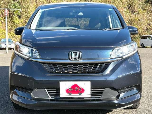 フリードハイブリッド ハイブリッド・Ｇホンダセンシング　ホンダセンシング！ギャザーズナビ＆フルセグＴＶ＆ＤＶＤ＆ＢＴ＆バックカメラ！ＬＥＤヘッドライト！オートライト！シートヒーター！両側パワースライドドア！純正ＥＴＣ！スマートキーシステム（9枚目）