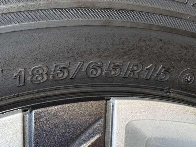 フリードハイブリッド ハイブリッド・Ｇホンダセンシング　ホンダセンシング！ギャザーズナビ＆フルセグＴＶ＆ＤＶＤ＆ＢＴ＆バックカメラ！ＬＥＤヘッドライト！オートライト！シートヒーター！両側パワースライドドア！純正ＥＴＣ！スマートキーシステム（13枚目）