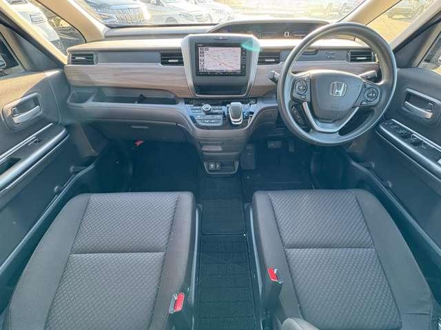 フリードハイブリッド ハイブリッド・Ｇホンダセンシング　ホンダセンシング！ギャザーズナビ＆フルセグＴＶ＆ＤＶＤ＆ＢＴ＆バックカメラ！ＬＥＤヘッドライト！オートライト！シートヒーター！両側パワースライドドア！純正ＥＴＣ！スマートキーシステム（33枚目）