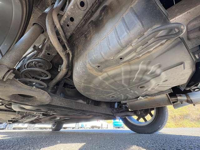 ノート Ｘ　ＮＩＳＭＯ用エアロ＆アルミ！インテリジェントエマージェンシーブレーキ！レーンディパーチャーワーニング！ソナーシステム！純正ナビ！フルセグＴＶ！バックカメラ！アイド！リングストップ！ＬＥＤヘッドライト！（28枚目）