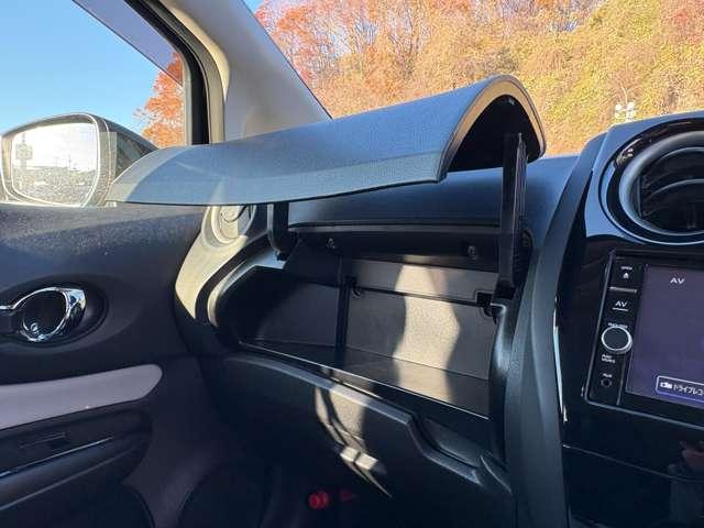 ノート Ｘ　ＮＩＳＭＯ用エアロ＆アルミ！インテリジェントエマージェンシーブレーキ！レーンディパーチャーワーニング！ソナーシステム！純正ナビ！フルセグＴＶ！バックカメラ！アイド！リングストップ！ＬＥＤヘッドライト！（51枚目）