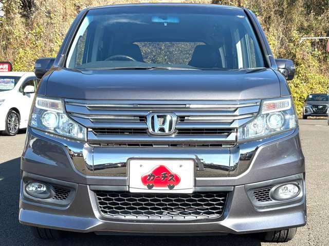 ステップワゴンスパーダ Ｚ　クールスピリット　走行５７．５００キロ！アイドリングストップ／エコアシスト！ギャザーズナビ＆フルセグＴＶ＆ＤＶＤ＆バックカメラ！両側パワースライドドア！ＨＩＤヘッドライト！純正アルミ＆エアロ！半革シート！禁煙車！（9枚目）