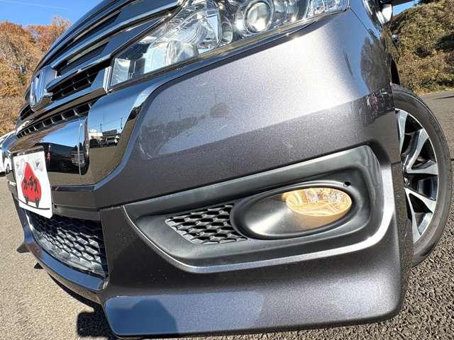 ステップワゴンスパーダ Ｚ　クールスピリット　走行５７．５００キロ！アイドリングストップ／エコアシスト！ギャザーズナビ＆フルセグＴＶ＆ＤＶＤ＆バックカメラ！両側パワースライドドア！ＨＩＤヘッドライト！純正アルミ＆エアロ！半革シート！禁煙車！（16枚目）