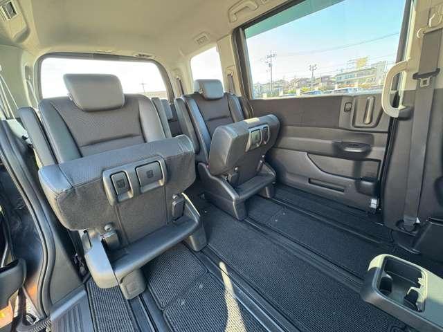 ステップワゴンスパーダ Ｚ　クールスピリット　走行５７．５００キロ！アイドリングストップ／エコアシスト！ギャザーズナビ＆フルセグＴＶ＆ＤＶＤ＆バックカメラ！両側パワースライドドア！ＨＩＤヘッドライト！純正アルミ＆エアロ！半革シート！禁煙車！（21枚目）