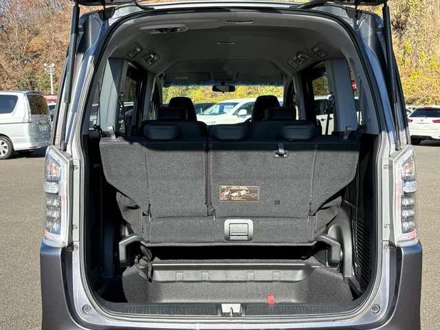 ステップワゴンスパーダ Ｚ　クールスピリット　走行５７．５００キロ！アイドリングストップ／エコアシスト！ギャザーズナビ＆フルセグＴＶ＆ＤＶＤ＆バックカメラ！両側パワースライドドア！ＨＩＤヘッドライト！純正アルミ＆エアロ！半革シート！禁煙車！（25枚目）