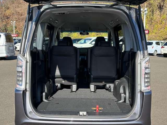 ステップワゴンスパーダ Ｚ　クールスピリット　走行５７．５００キロ！アイドリングストップ／エコアシスト！ギャザーズナビ＆フルセグＴＶ＆ＤＶＤ＆バックカメラ！両側パワースライドドア！ＨＩＤヘッドライト！純正アルミ＆エアロ！半革シート！禁煙車！（26枚目）