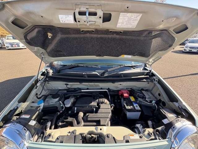 ハスラー ＪスタイルＩＩＩ　スチールシルバールーフ！アイドリングストップ！デュアルカメラブレーキサポート！純正ナビ＆フルセグＴＶ＆ＤＶＤ＆ＢＴ！全方位モニター！ＨＩＤヘッドライト！純正アルミ！半革シート！シートヒーター！（29枚目）